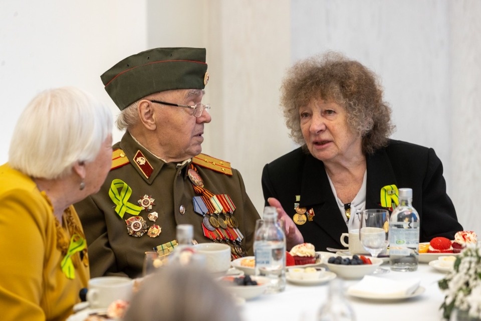 Памятные мероприятия к 80-летию снятия блокады Ленинграда проходят в Псковской области 