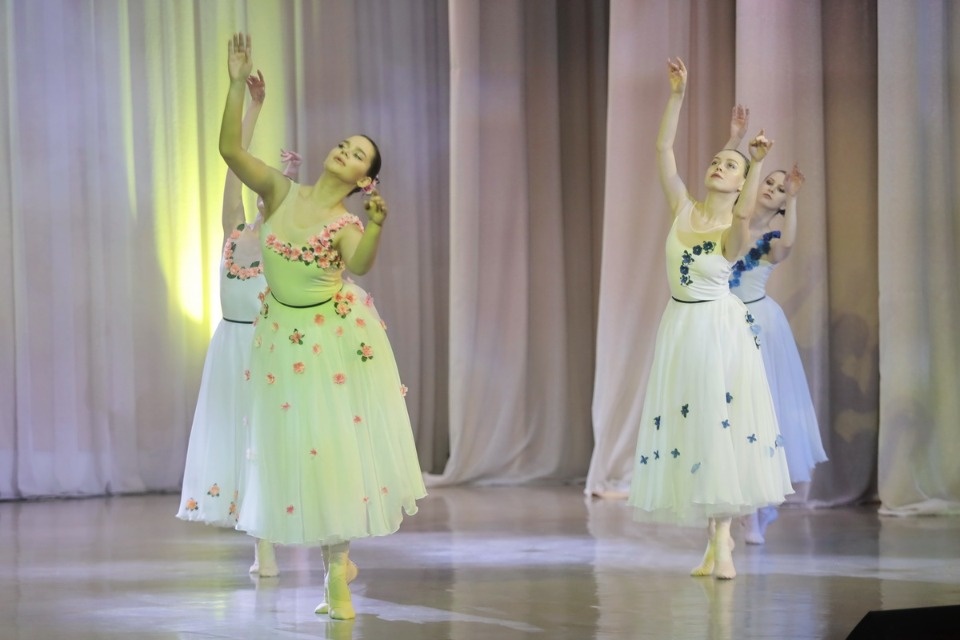 Псковский «Щелкунчик» Псковский «Щелкунчик»