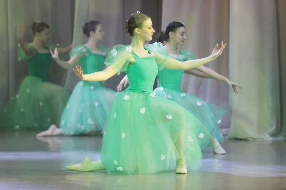 Псковский «Щелкунчик» Псковский «Щелкунчик»