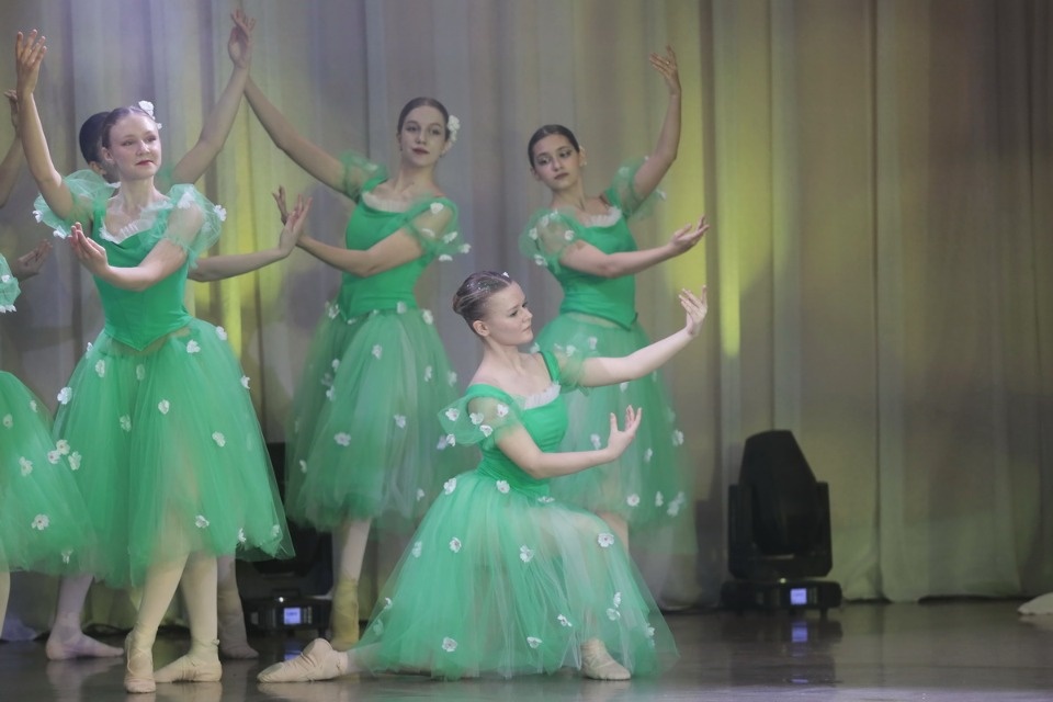 Псковский «Щелкунчик» Псковский «Щелкунчик»