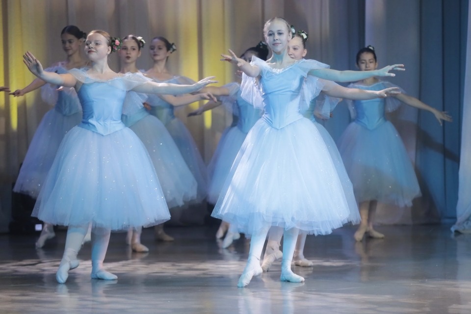 Псковский «Щелкунчик» Псковский «Щелкунчик»