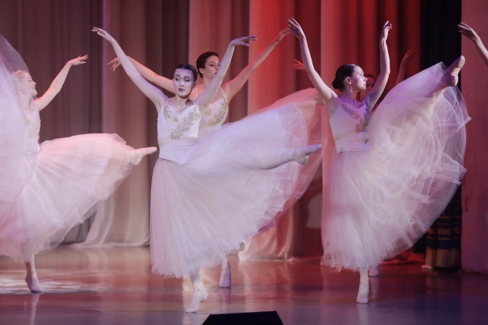 Псковский «Щелкунчик» Псковский «Щелкунчик»