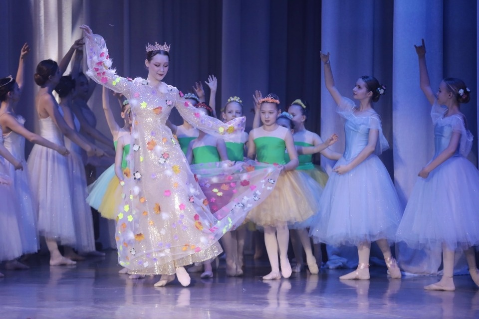 Псковский «Щелкунчик» Псковский «Щелкунчик»