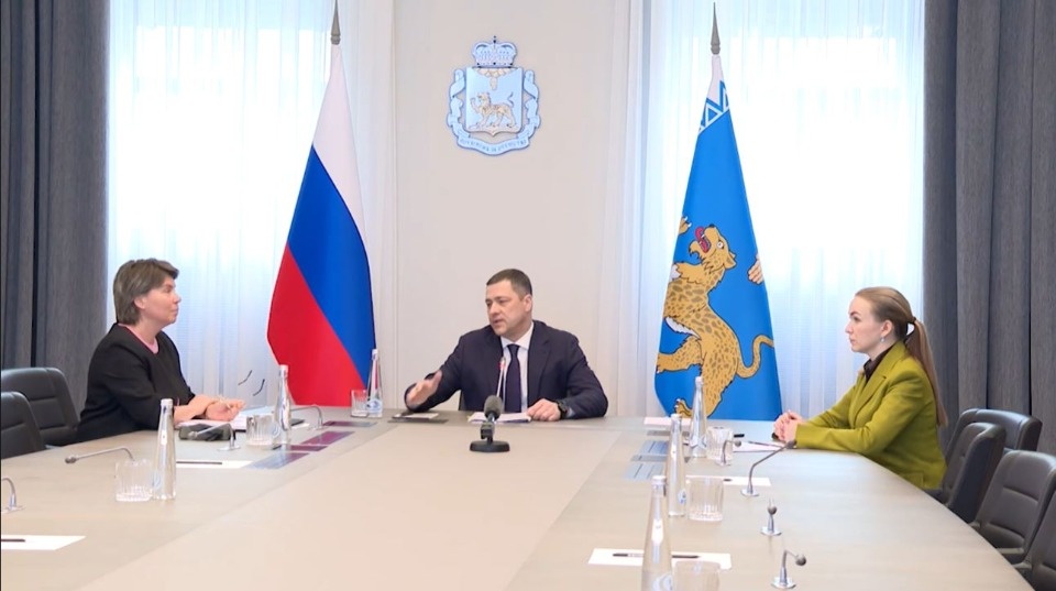 Михаил Ведерников опроверг информацию о запрете абортов в Псковской области