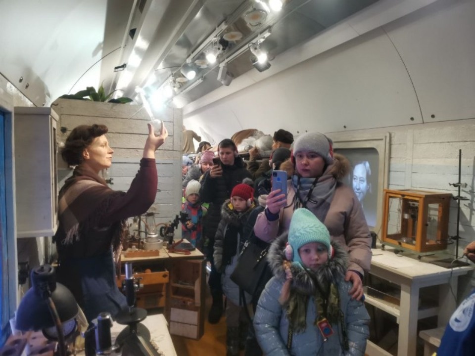 Порядка восьми тысяч человек посетили экспозицию «Поезда Победы» в Псковской области