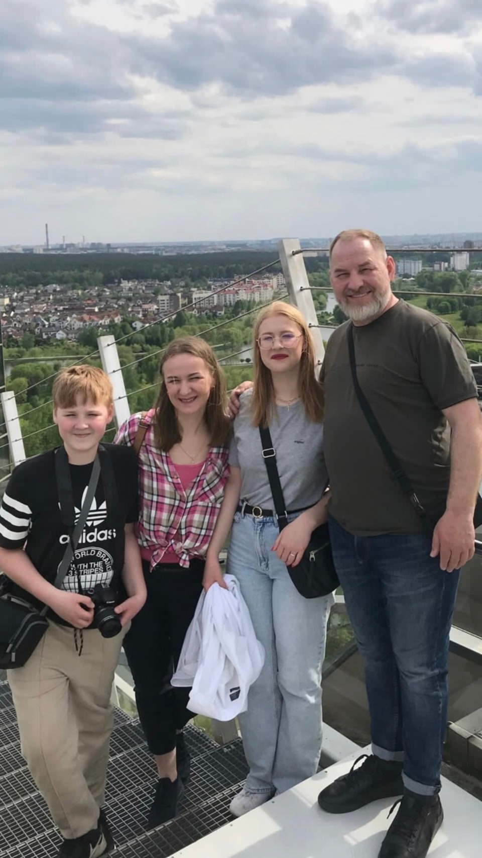 С неба хлеб 