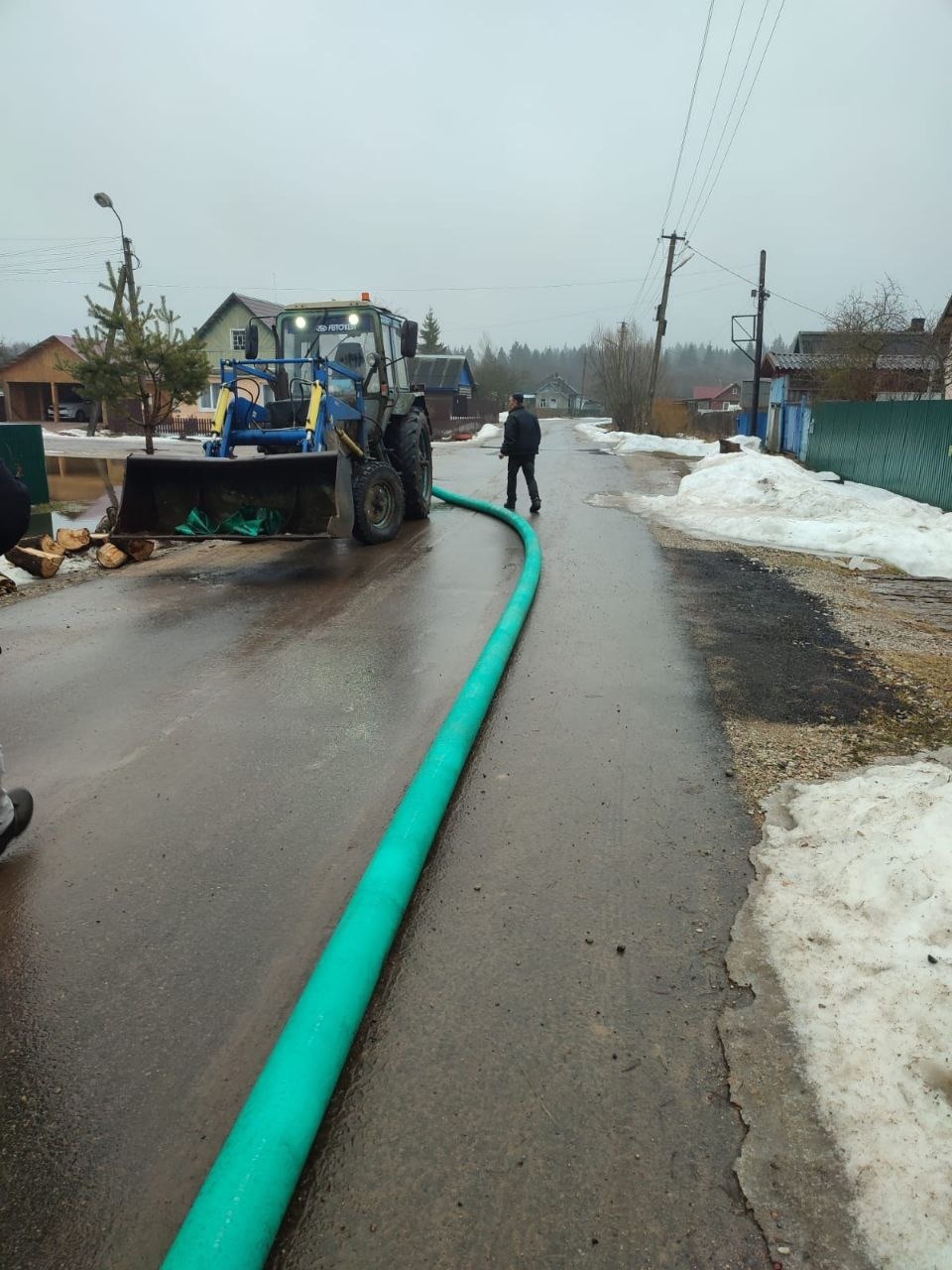В Дновском районе начались противопаводковые мероприятия