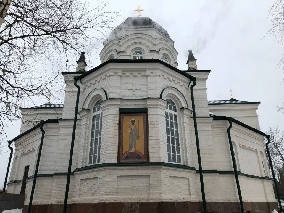 В Плюсском районе отреставрировали церковь Входа Господня в Иерусалим В Плюсском районе отреставрировали церковь Входа Господня в Иерусалим