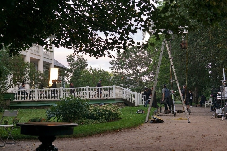 Добронравов считает, что снятый под Псковом фильм «Онегин» вызовет интерес к роману Пушкина