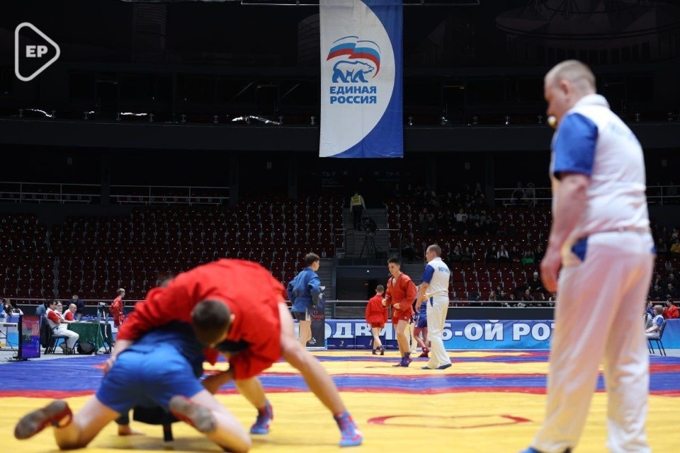 В Петербурге проходит Всероссийский турнир по самбо памяти 6-й роты