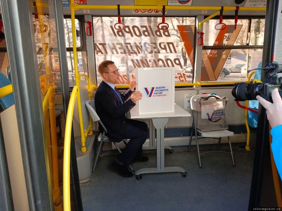 Мобильные избирательные участки поставят рядом с пограничными переходами в Псковской области