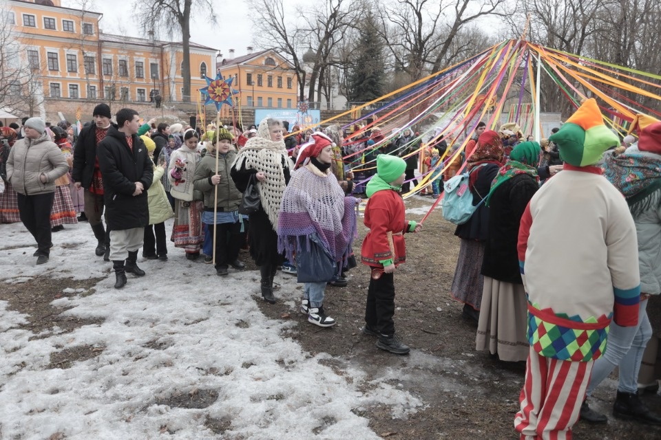 «Масленичный разгуляй» «Масленичный разгуляй»