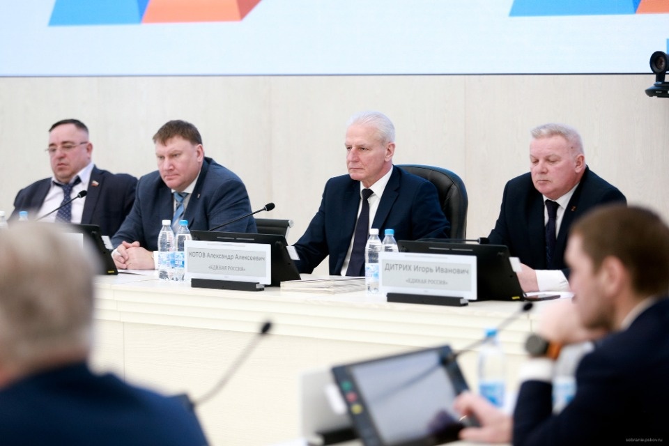 Что важнее?