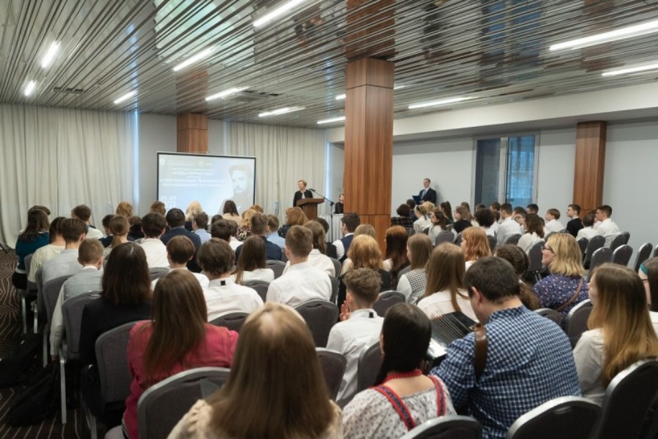 Смена Курчатовского института для школьников завершилась в псковской «Веге»