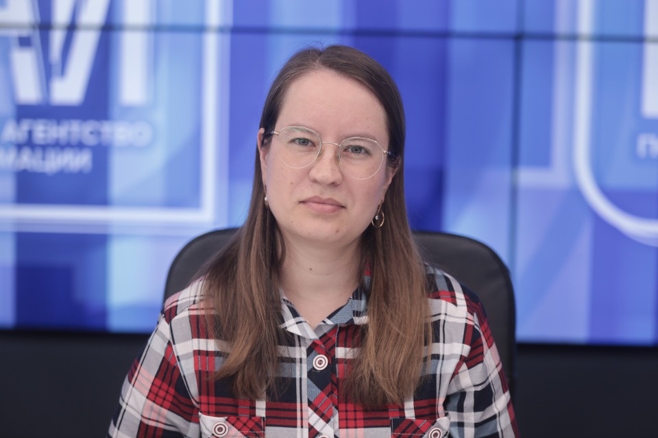 Построить отношения