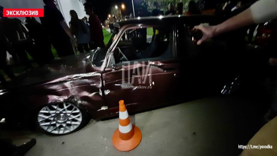 Пассажирке мотоцикла потребовалась госпитализация после ДТП в Великих Луках Пассажирке мотоцикла потребовалась госпитализация после ДТП в Великих Луках