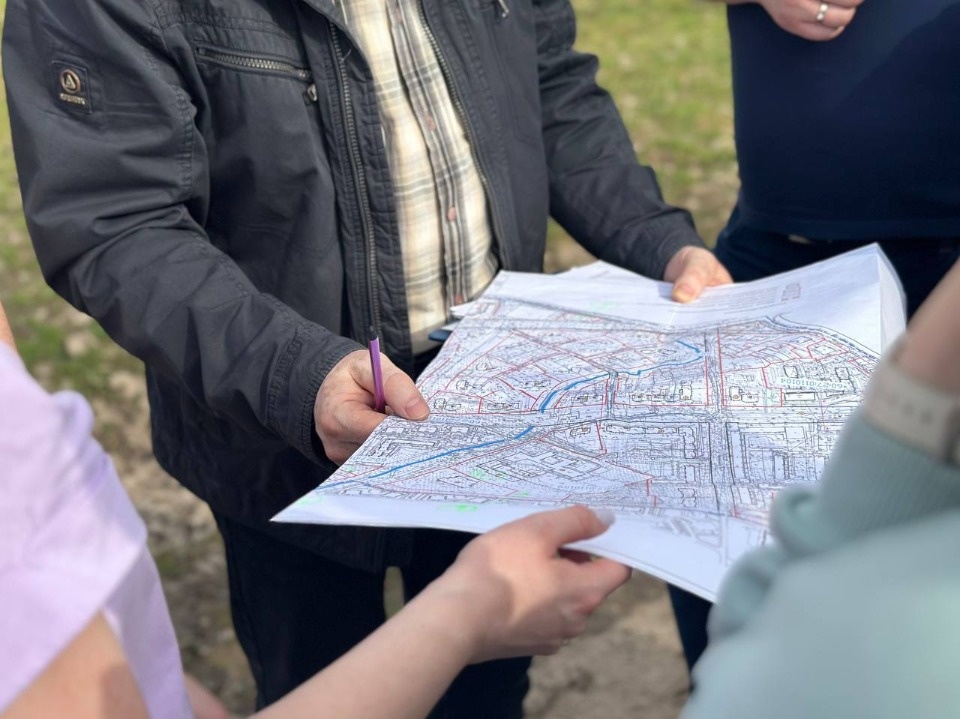 Борис Елкин рассказал о планах по благоустройству микрорайонов Овсище и ДЭУ в Пскове