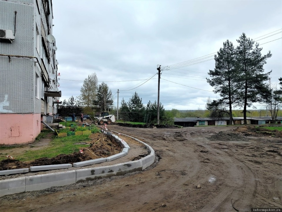 В Кунье стартовал ремонт нескольких дворов 