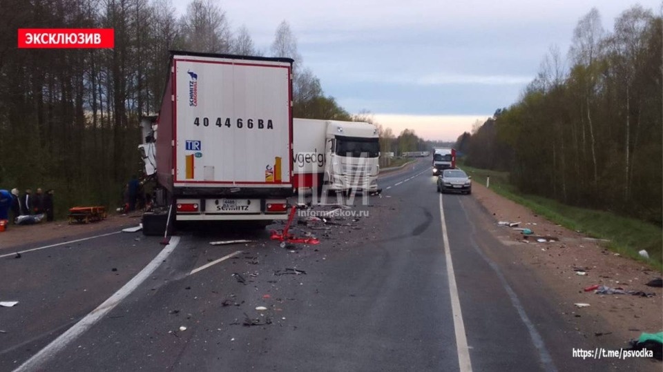 Смертельное ДТП с участием фур произошло в Себежском районе