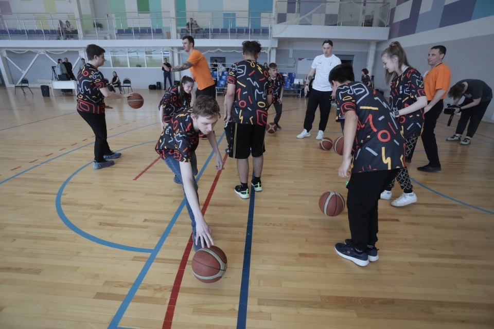 «тихий!баскетбол» «тихий!баскетбол»