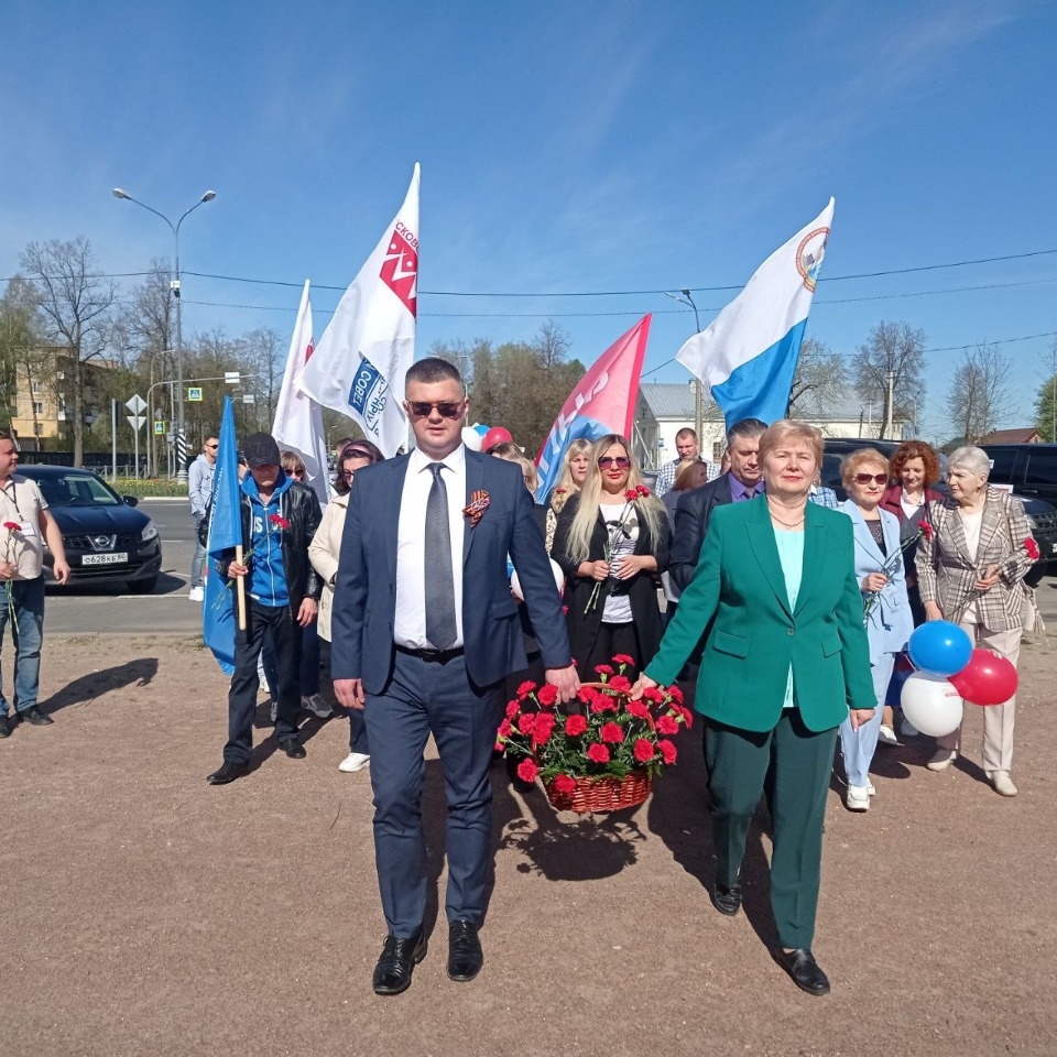 В Пскове стартовал автопробег, посвященный Первомаю 
