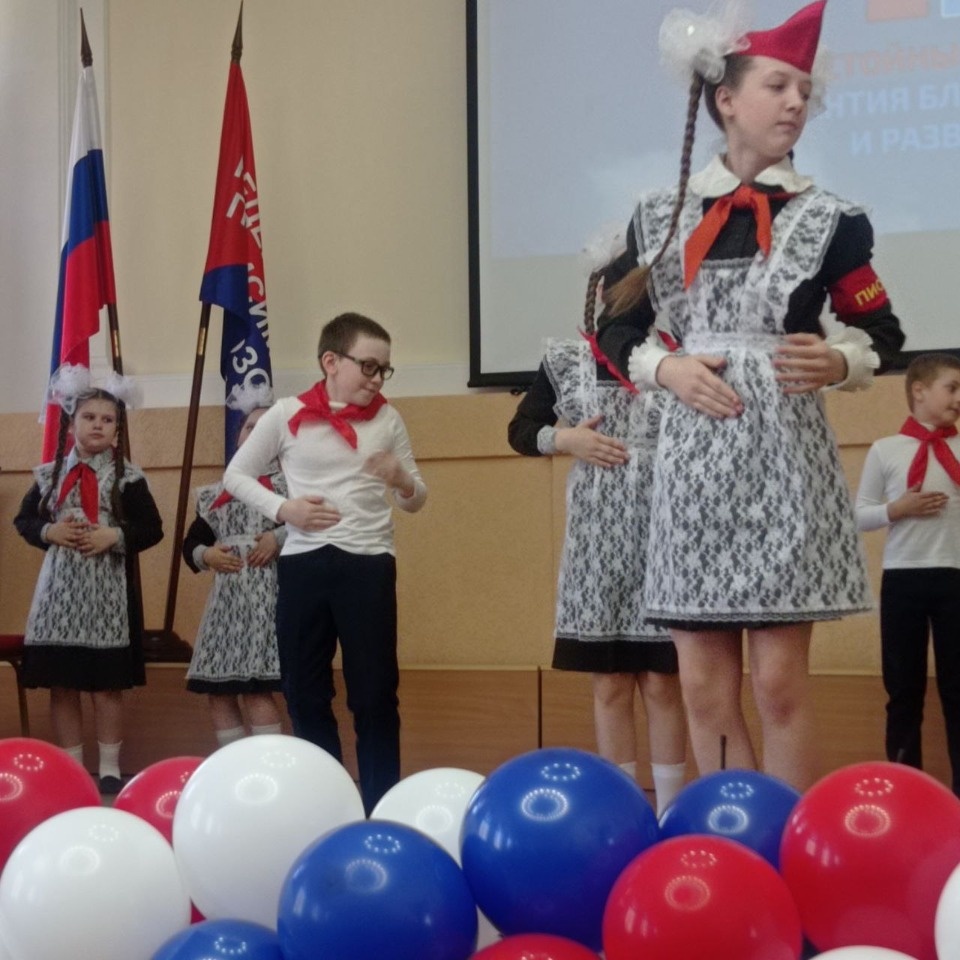 Псковские профсоюзы отметили 1 мая благотворительным концертом