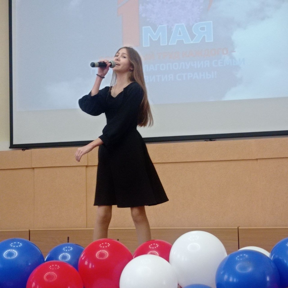 Псковские профсоюзы отметили 1 мая благотворительным концертом