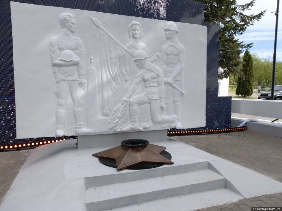 В Псковской области и еще десяти регионах России 6 мая одновременно зажгут Вечные огни 