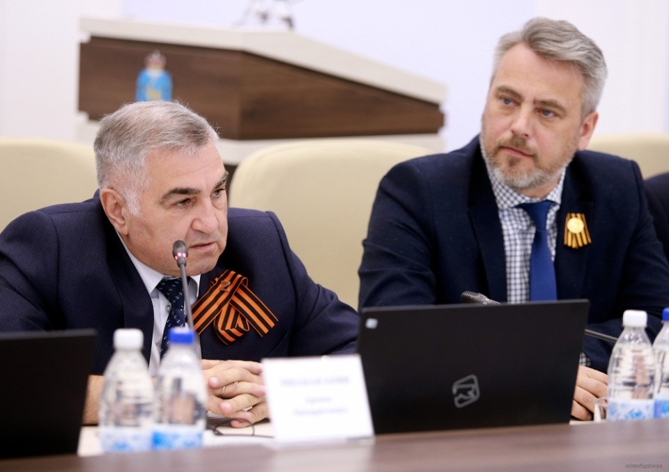 Паровозный вопрос