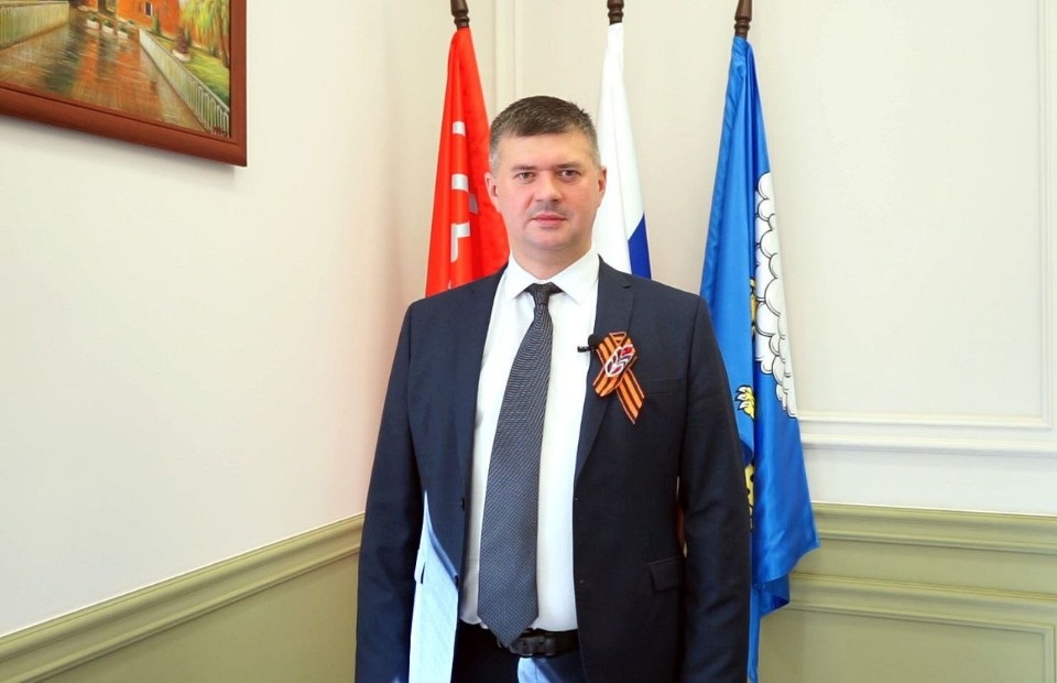 Игорь Иванов поздравил псковичей и ветеранов с Днем Победы 