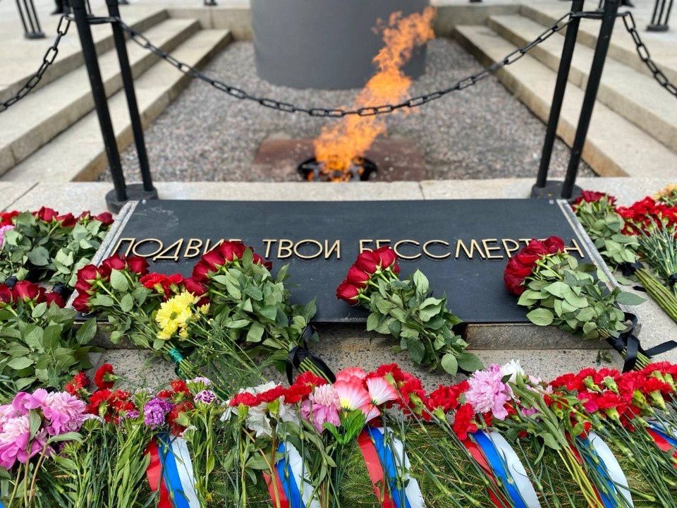 Борис Елкин поздравил псковичей с Днем Победы