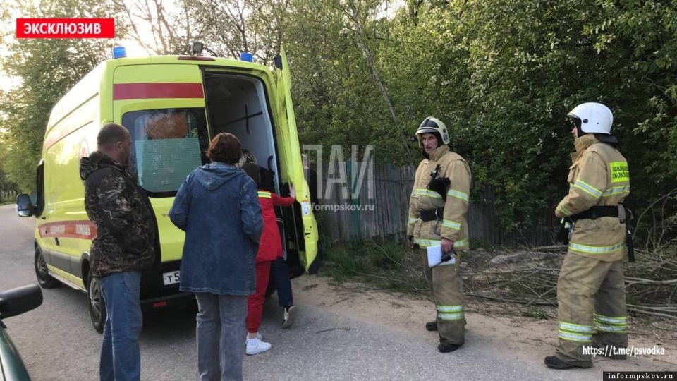 Прокуратура проводит проверку по факту наезда на подростков в Палкино Прокуратура проводит проверку по факту наезда на подростков в Палкино
