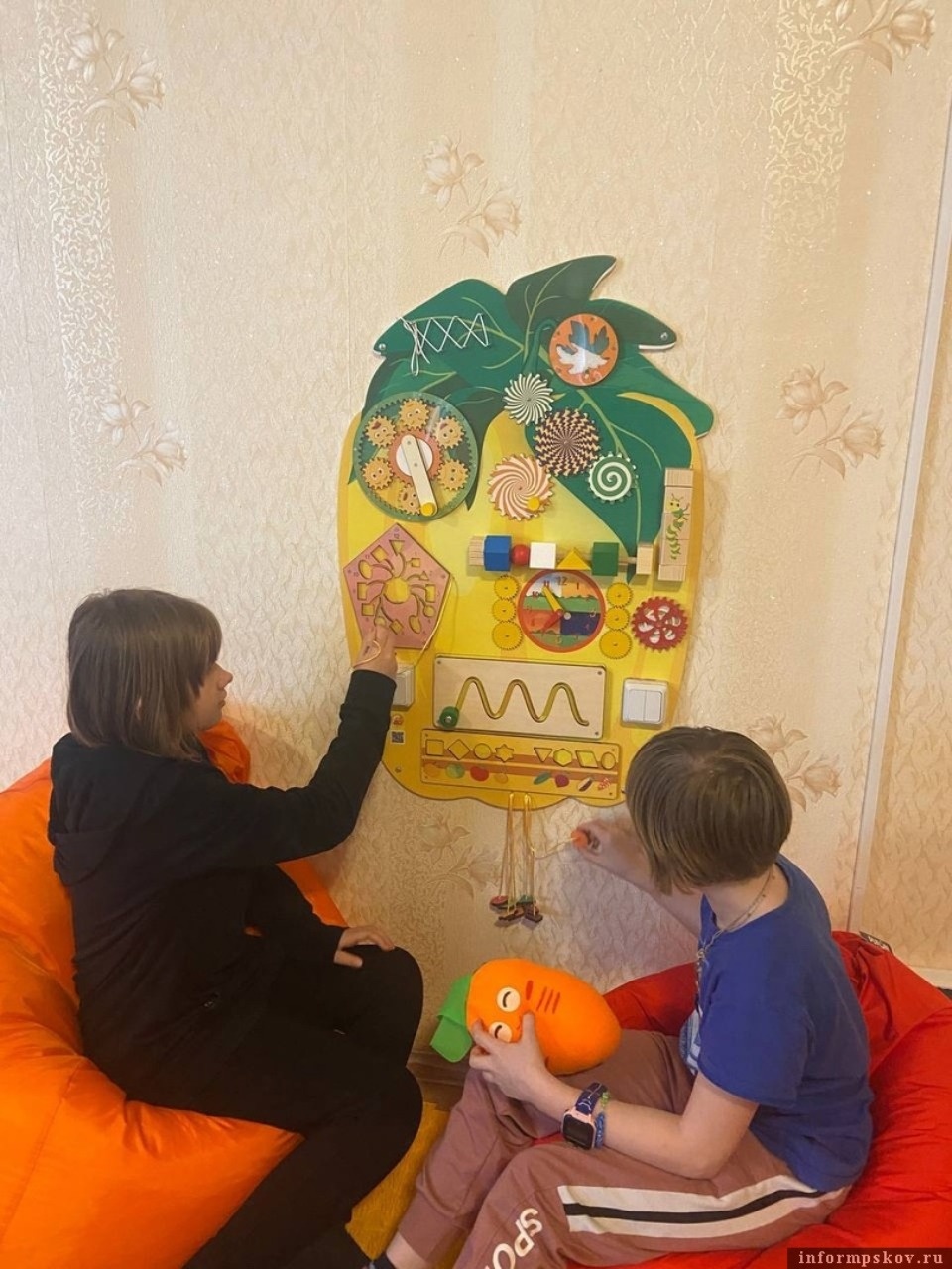 ГК «Титан» оказала помощь Печорскому центру помощи детям в оборудовании сенсорной комнаты для воспитанников