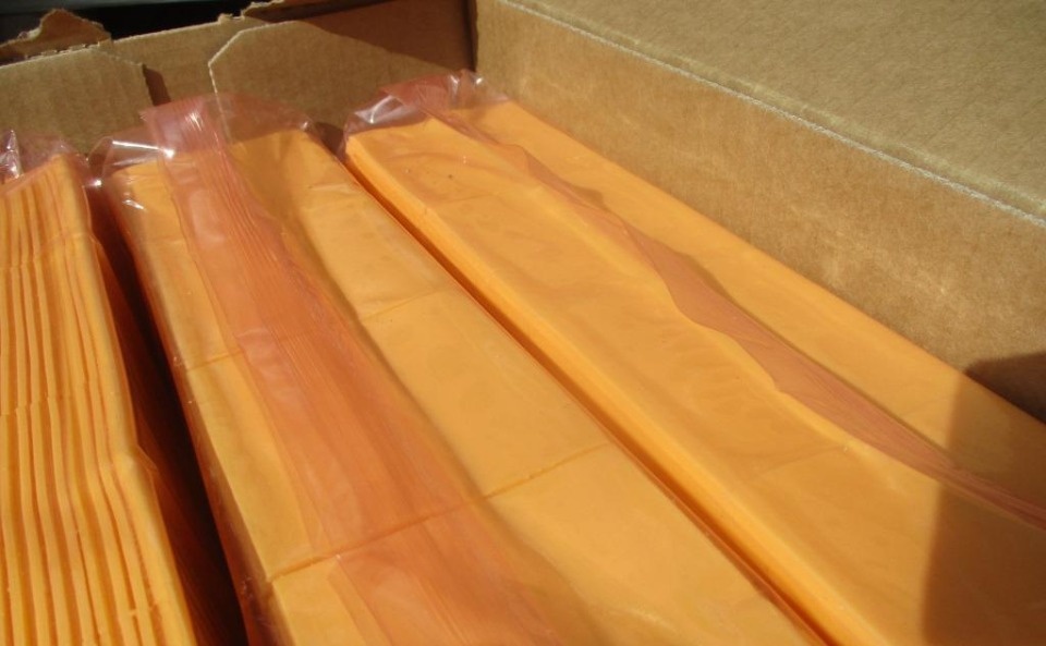 17 тонн плавленого сыра из Германии не дали ввести в Псковскую область 