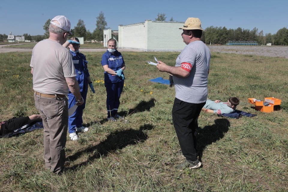 «Скорые» на скорость «Скорые» на скорость