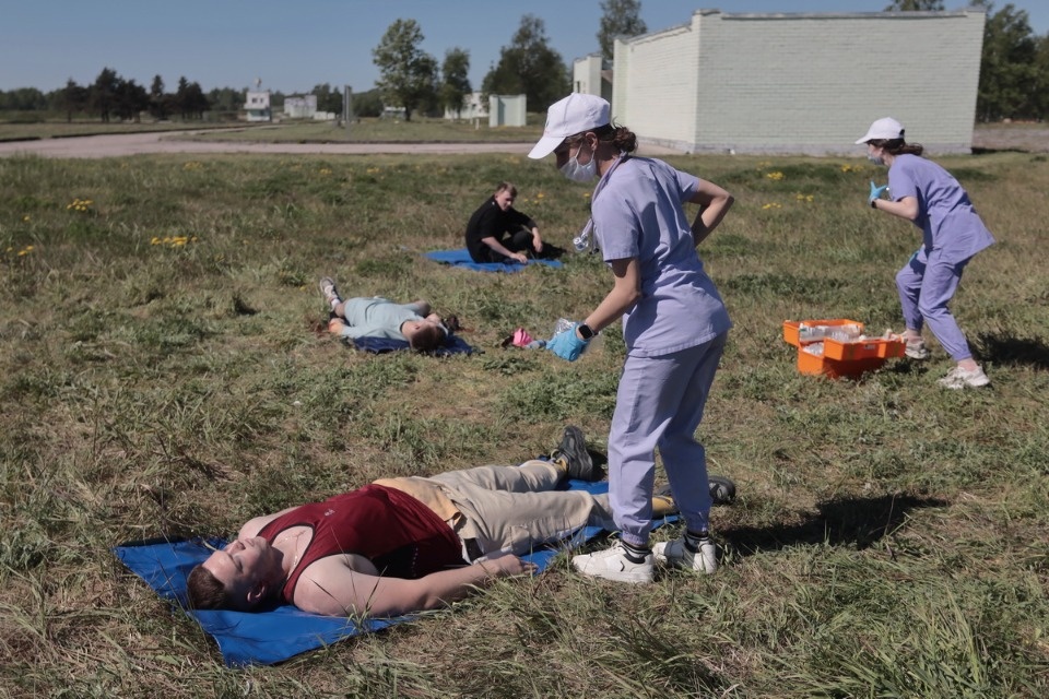 «Скорые» на скорость «Скорые» на скорость