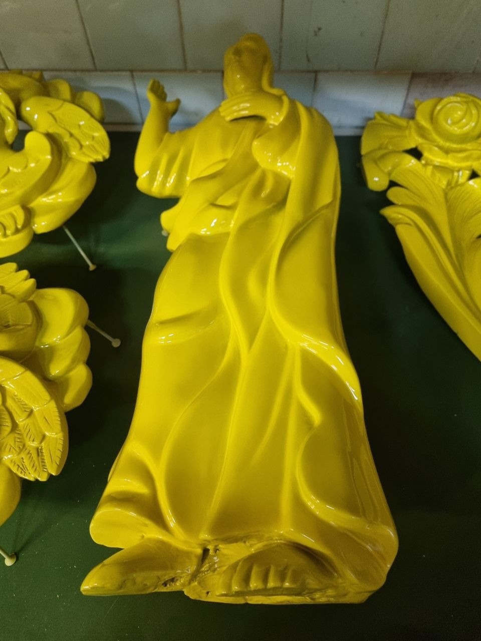 Иконостас церкви Сорока мучеников Севастийских в Печорах продолжают реставрировать