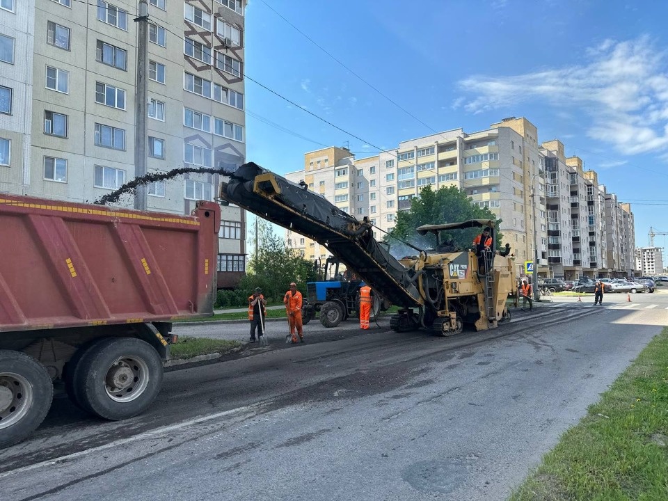 В Пскове стартовал ремонт дорог картами