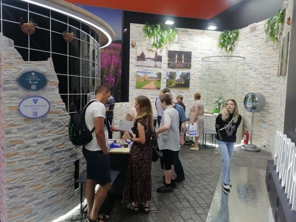 На выставке «Россия» на ВДНХ прошла презентация профсоюзных санаториев Псковской области 