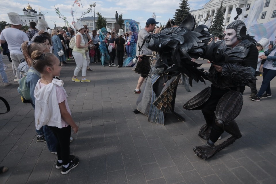 В ногу с Пушкиным В ногу с Пушкиным