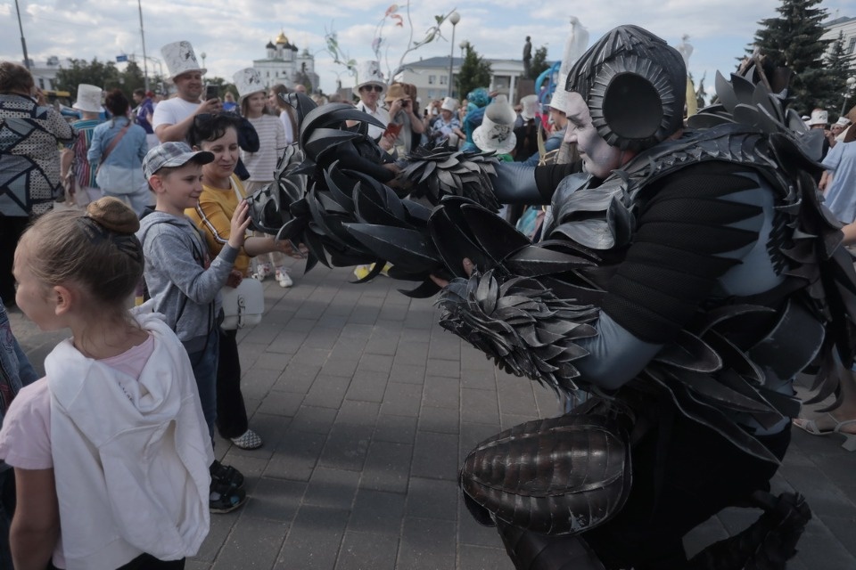 В ногу с Пушкиным В ногу с Пушкиным