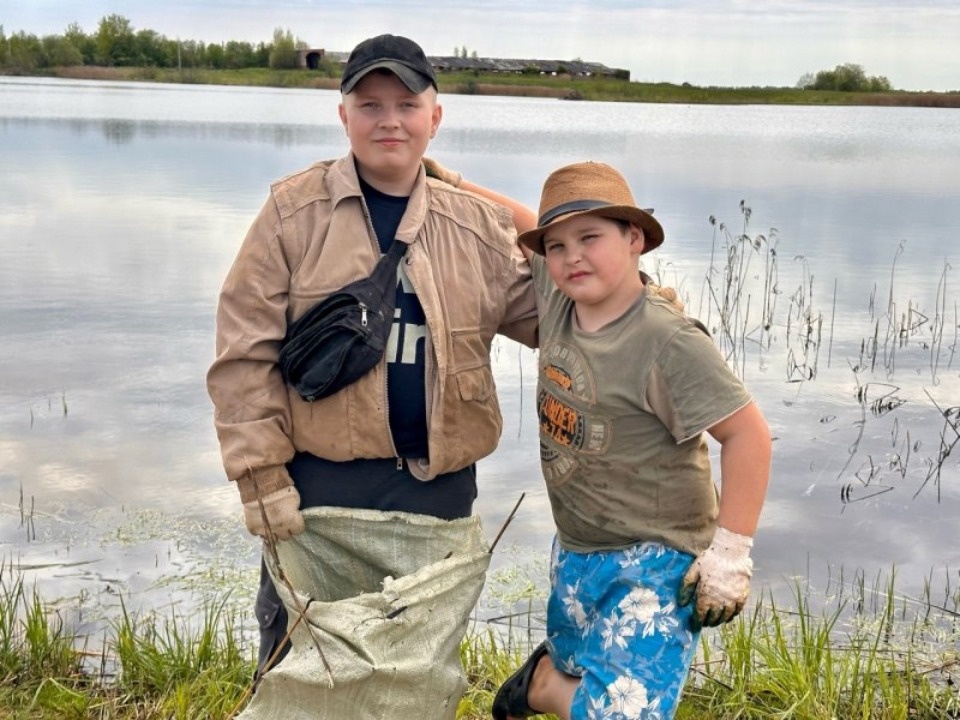 7 км береговой линии убрали в рамках акции «Вода России» в Псковской области 