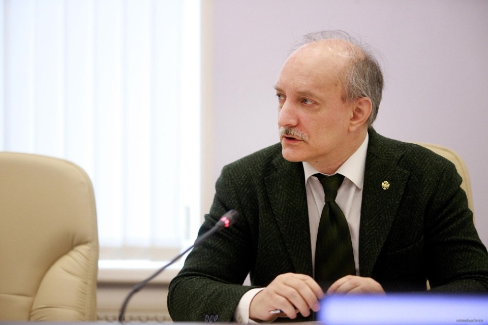 Доклад Уполномоченного по правам человека в Псковской области заслушали и обсудили в региональном парламенте Доклад Уполномоченного по правам человека в Псковской области заслушали и обсудили в региональном парламенте