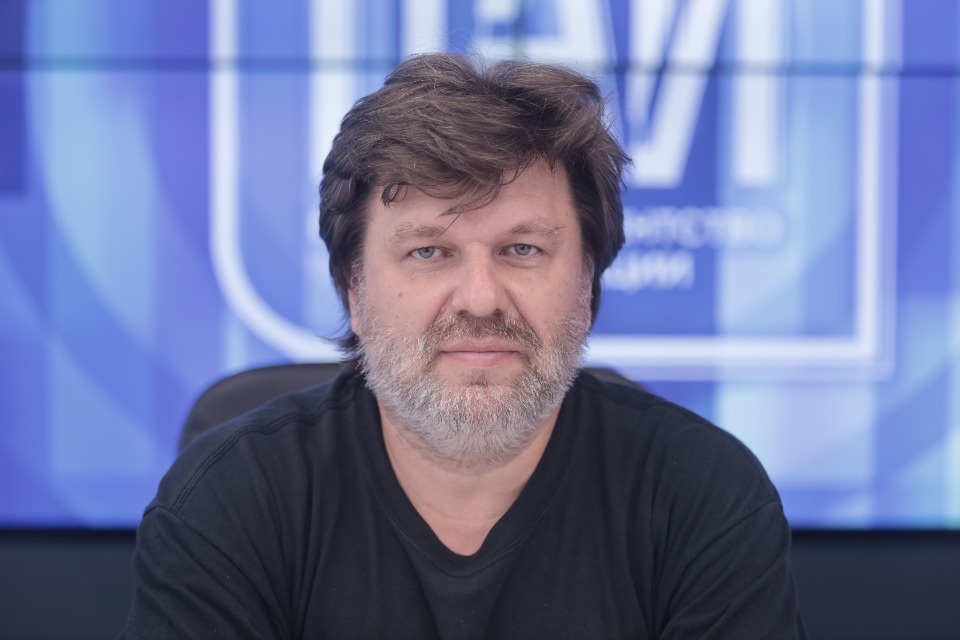 «Подпевать можно!»