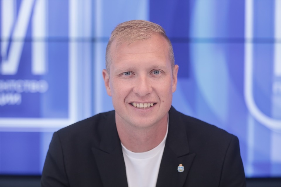 «Подпевать можно!»