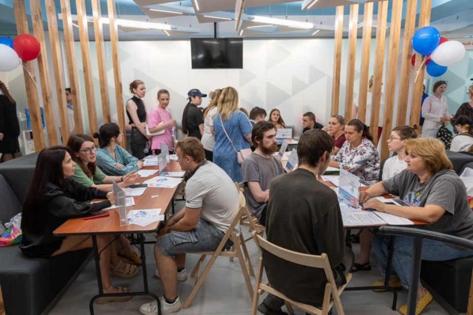 115 псковичей нашли работу на регэтапе Всероссийской ярмарки трудоустройства