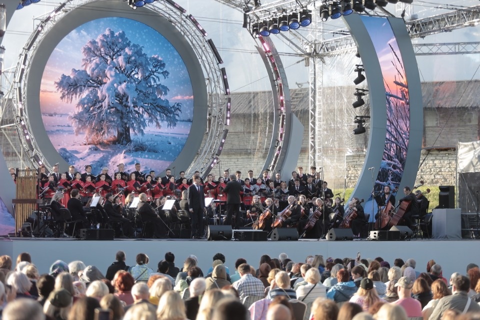 Лучше хором