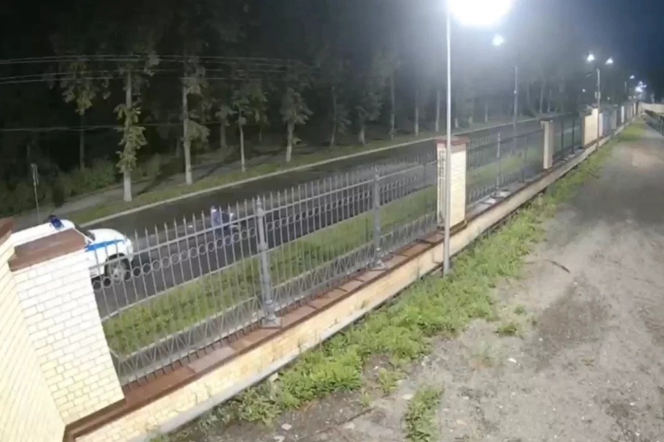 Устанавливаются обстоятельства ДТП на улице Кузнецкой в Пскове