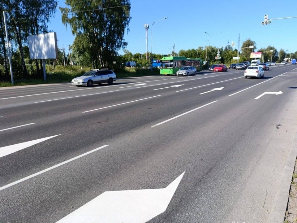 Разметка изменилась на Рижском проспекте в Пскове