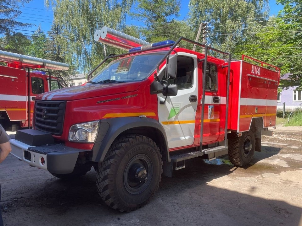 Партия лесопожарной техники прибыла в Псковскую область 